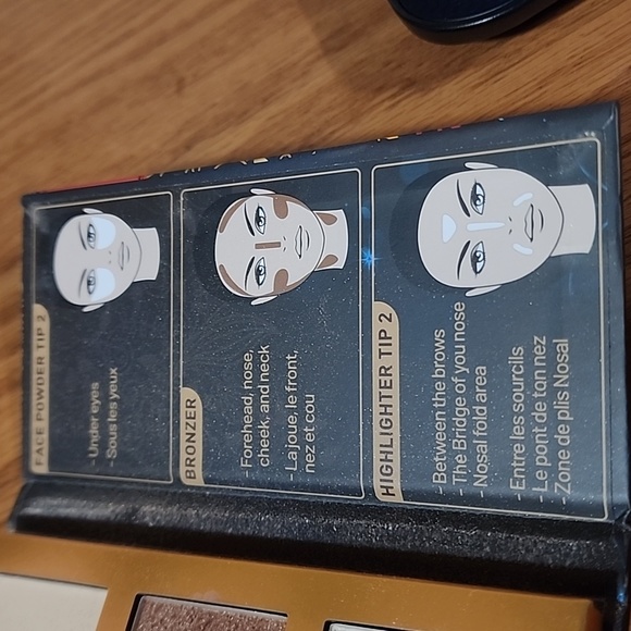 Highlight, Contour, Bronze Palette - Picture 3 of 4